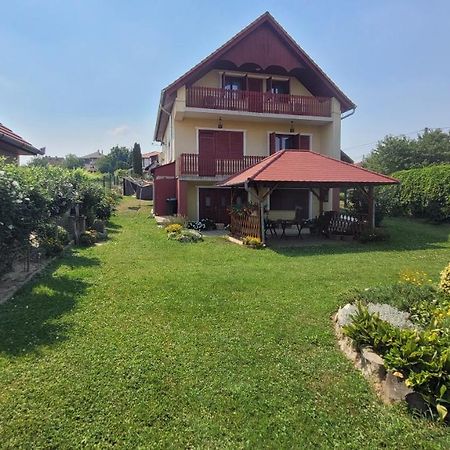 Zoltan Nyaralo Apartment Zalakaros Luaran gambar