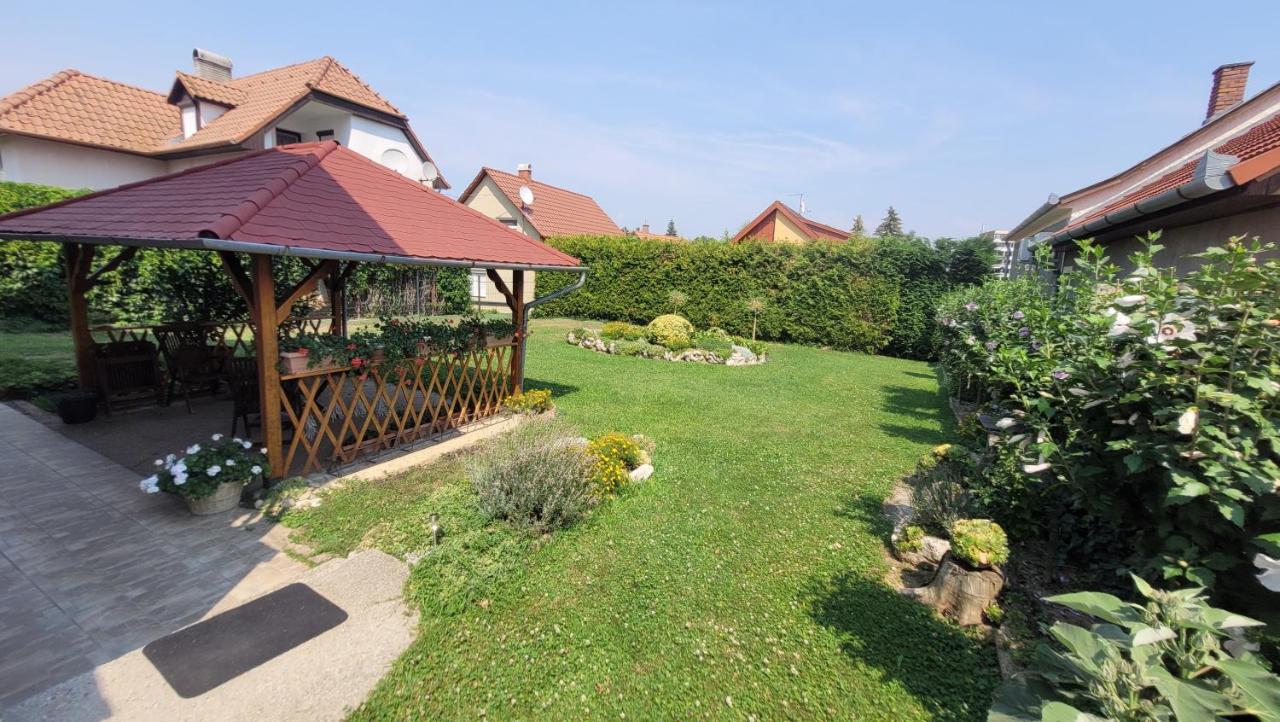 Zoltan Nyaralo Apartment Zalakaros Luaran gambar
